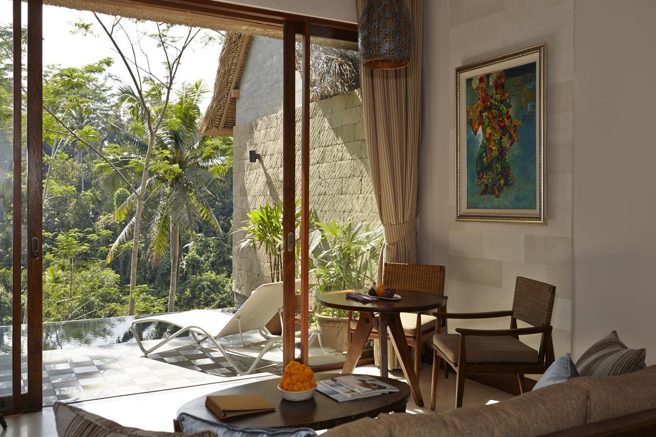 Tejaprana Resort & Spa Ubud Eksteriør bilde Interior of a villa at the resort